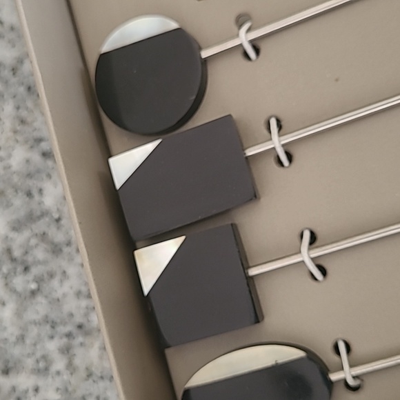 NEW - Pier 1 Appetizer "Hors d'oeuvre" Picks and Holder - Picture 8 of 13